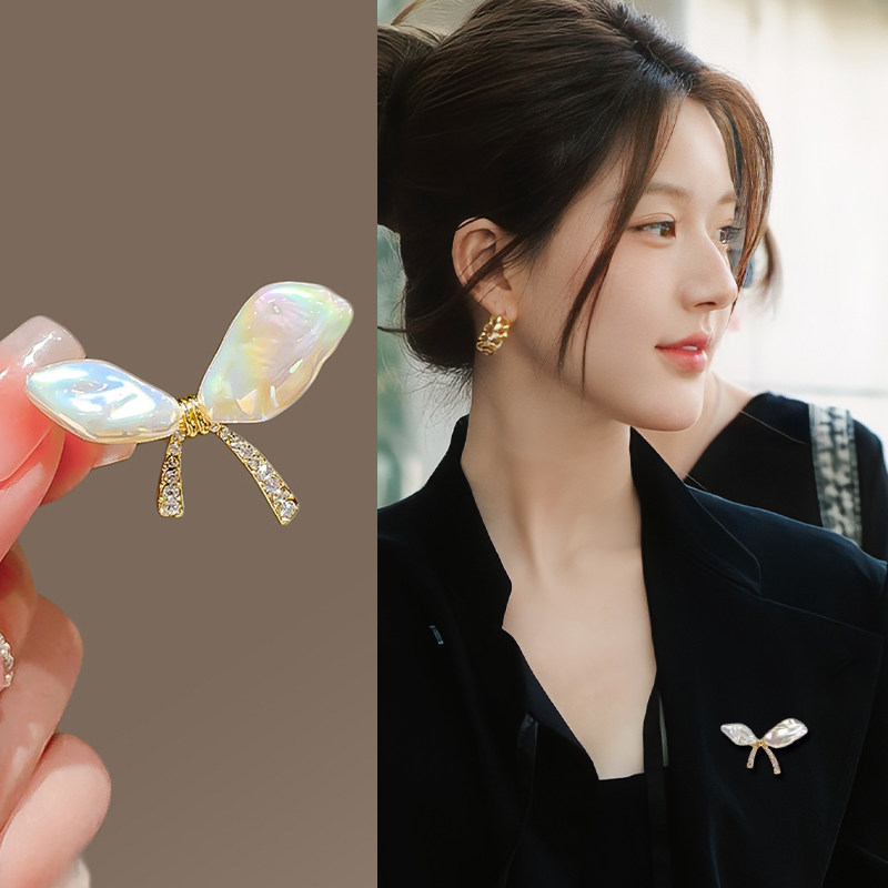 金色气质蝴蝶结胸针女款高端精致时尚设计胸花新款气质高级感配饰