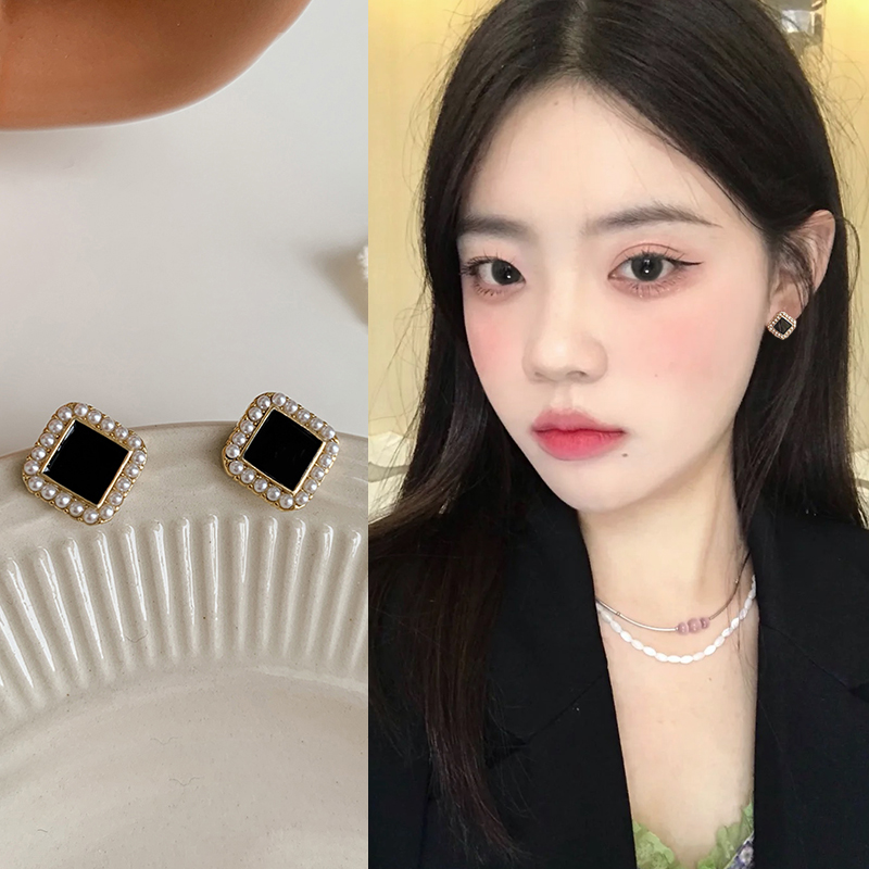 s925银针几何珍珠款耳环