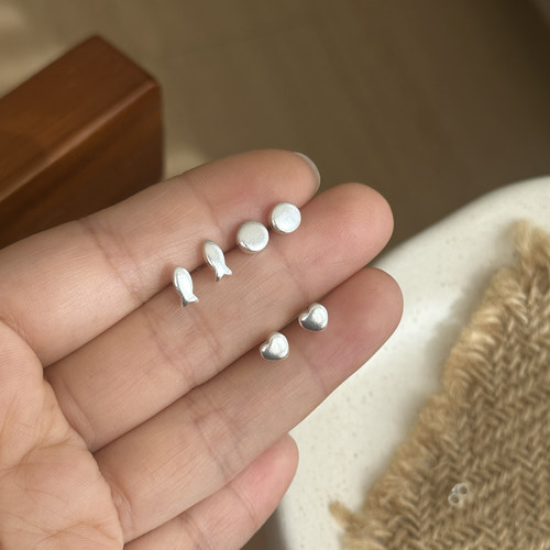 MISSJOJO哑光银耳钉合集