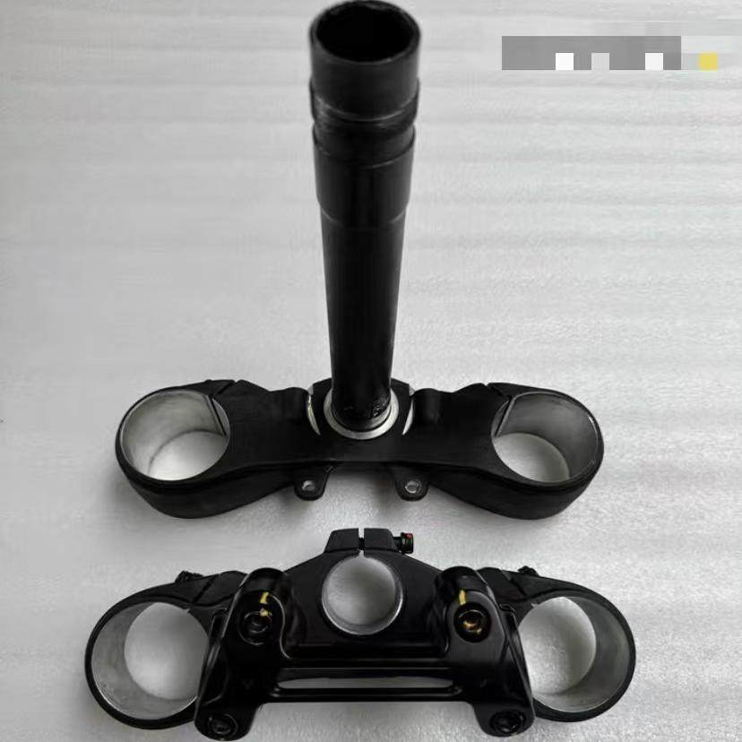 上下连板骇客950SP版杜卡迪