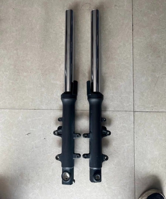适用于雅马哈tmax530前减震一对 成色不错。无伤无修复无变形
