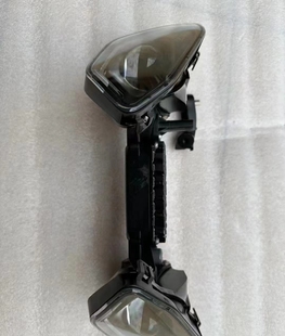 话点 感兴趣 我想要 宝马S1000RR摩托车原厂LED前大灯总成 BMW