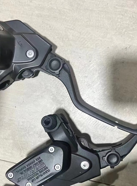 宝马bmw 水鸟1250gs /adv。1200 前后轮毂，金色黑色 条幅轮毂