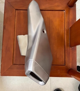 cbr650r排气罩一个成色漂亮