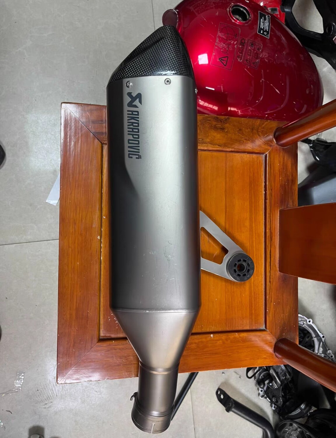 新款宝马s1000xr 改装天蝎排气 成色不错无修复。