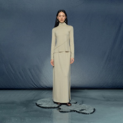 月泠泠老钱风高领显瘦羊毛针织衫