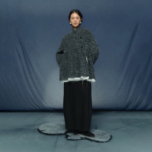 月泠泠YUELINGLING 「留白」分割抽褶短西服