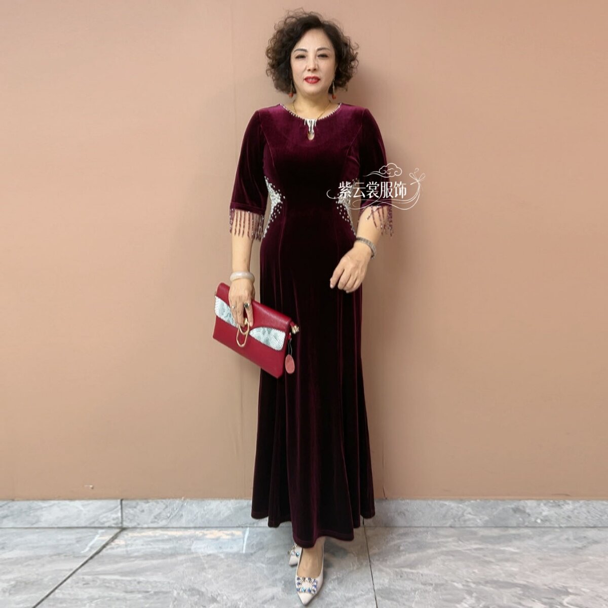 高贵气质喜婆婆婚宴妈妈结婚丈母娘礼服丝绒长款鱼尾晚礼服连衣裙