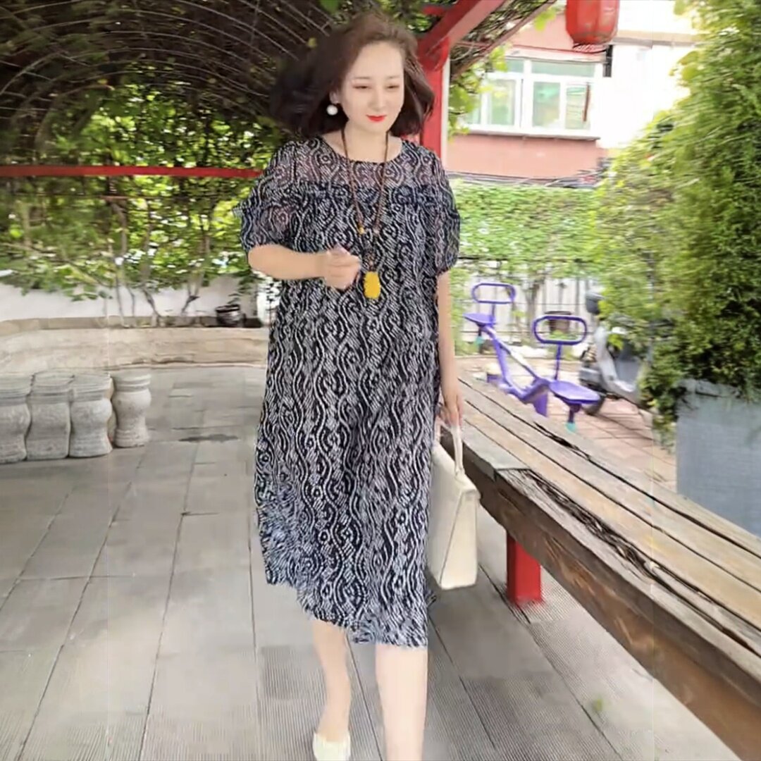 夏季短袖遮肉宽松长款中老年妈妈洋气法式荷叶边乔其纱大码连衣裙
