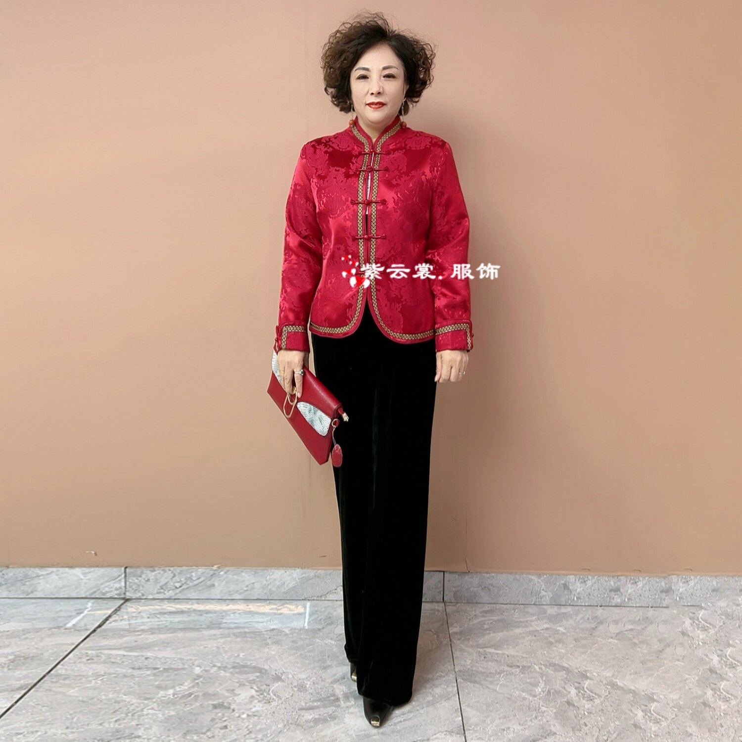 早春新款中年妈妈新中式改良旗袍上衣真丝云锦缎长袖宽松开衫外套