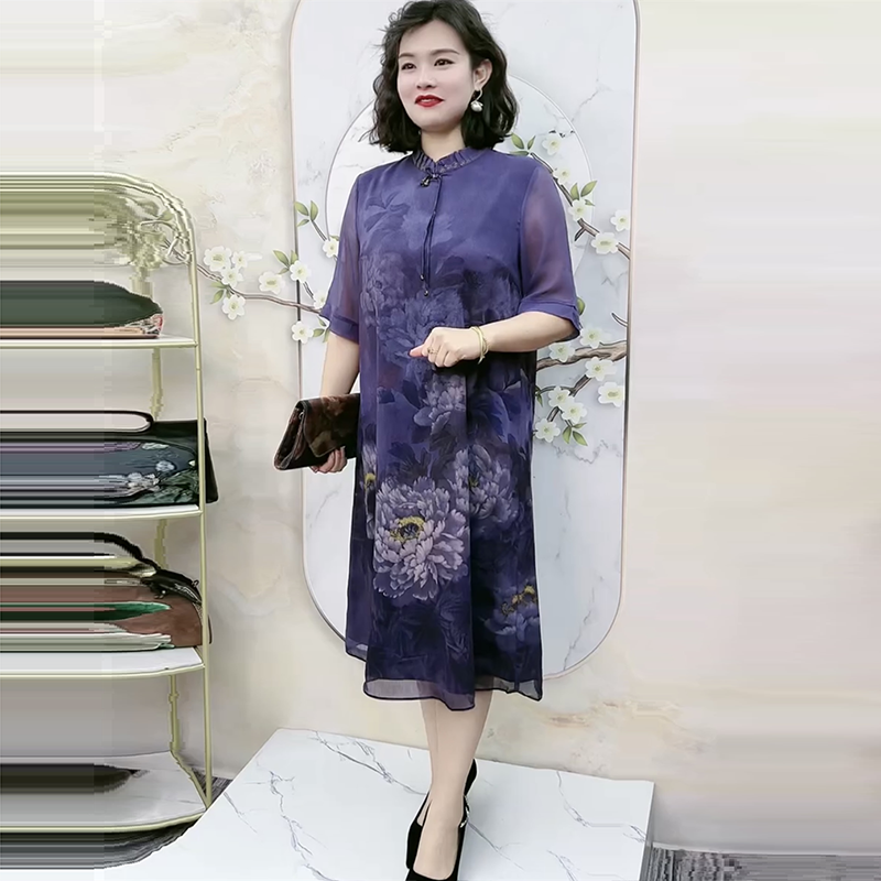 高档真丝连衣裙气质减龄宽松遮肉立领中老年妈妈夏季大码旗袍长裙