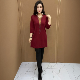 中长款 秋冬新款 减龄宽松妈妈装 衫 打底毛衣裙 高端洋气针织V领大版