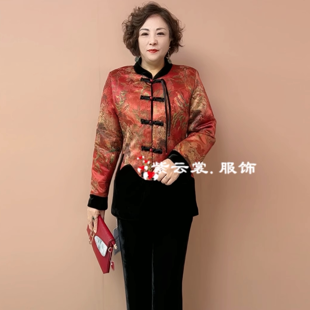 气质妈妈冬装棉服外套短款中老年加厚保暖国风盘扣宽松大码棉袄女