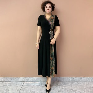 中老年妈妈装时尚洋气连衣裙高端气质大码修身南韩丝弹力显瘦长裙