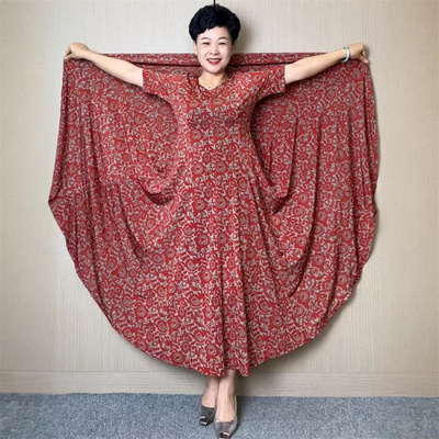 2025夏季短袖新款时尚显瘦大码连衣裙冰丝弹力中老年长款大摆裙女