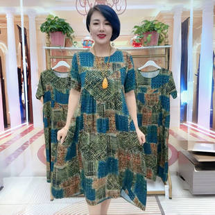 中老年妈妈夏装短袖棉麻中长款过膝加肥大码宽松休闲格子连衣裙女