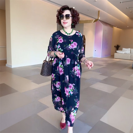 欧货夏季妈妈装碎花乔其纱连衣裙时尚气质宽松遮肉大码长款沙滩裙