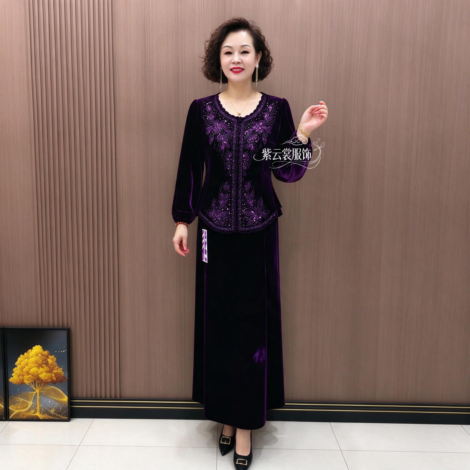 秋冬新款重工镶钻丝绒长袖套头上衣半身裙大码高端气质妈妈两件套