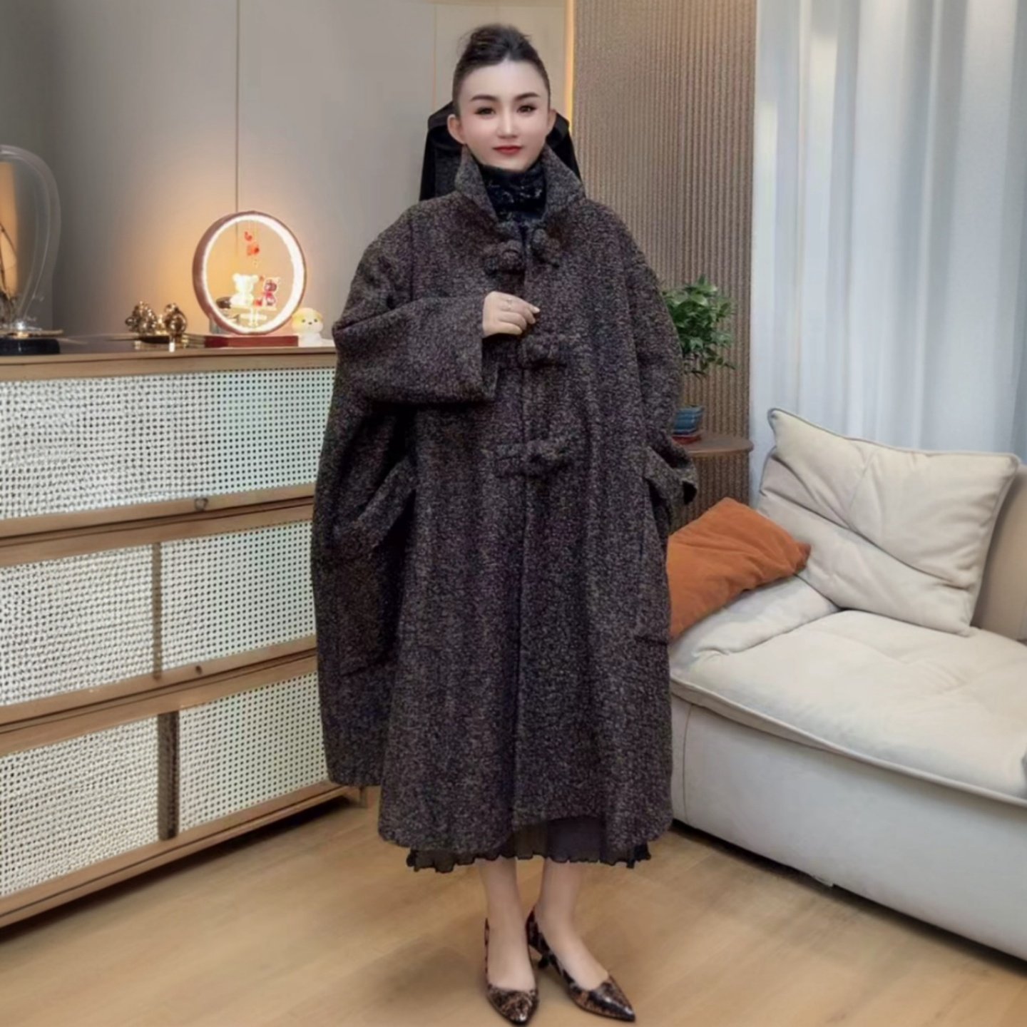 原创欧货秋冬时尚气质妈妈高端羊毛风衣外套气质宽松遮肉长款大衣