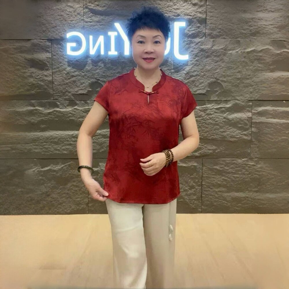 中老年妈妈夏季短袖真丝提花上衣短袖旗袍衫宽松遮肉洋气t恤小衫
