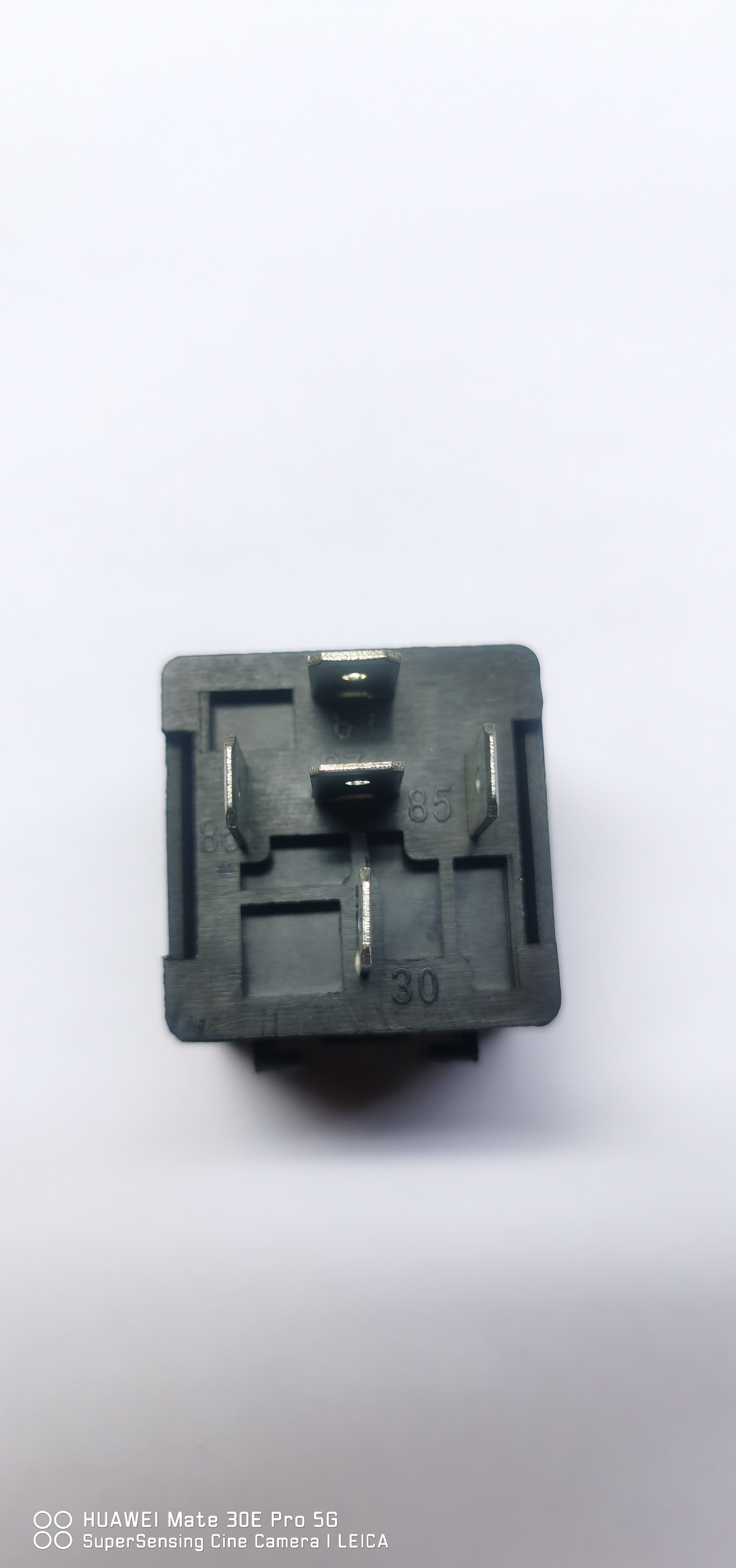 全新继电器，四脚，五脚,电脑硬件/显示器/电脑周边,准系统主机,淘宝优惠券,粉丝福利购,淘宝优惠卷