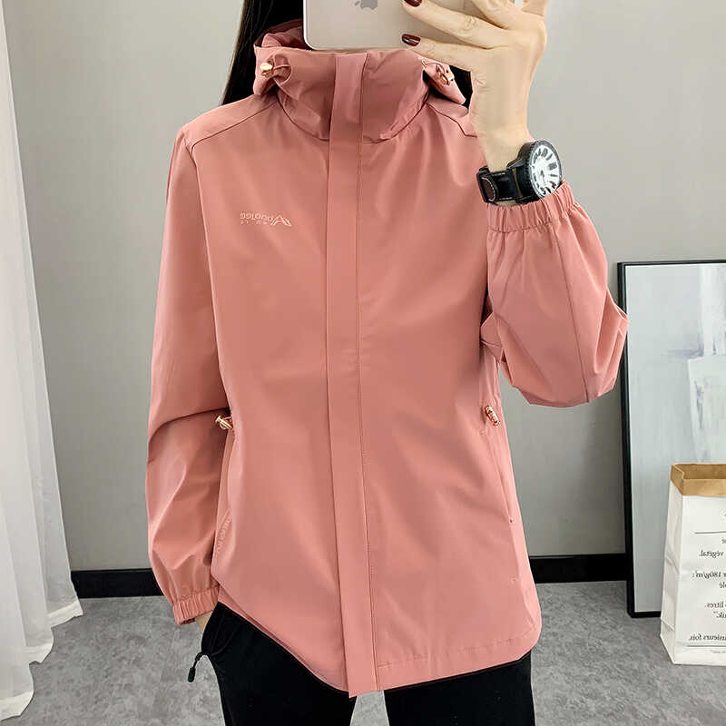 中长款薄款冲锋衣女2024秋季户外运动登山上衣可收腰显瘦风衣外套