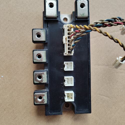 议价MITSUBISHI 模块CM75RL-24NCM100RL-24NCM150RL-24N