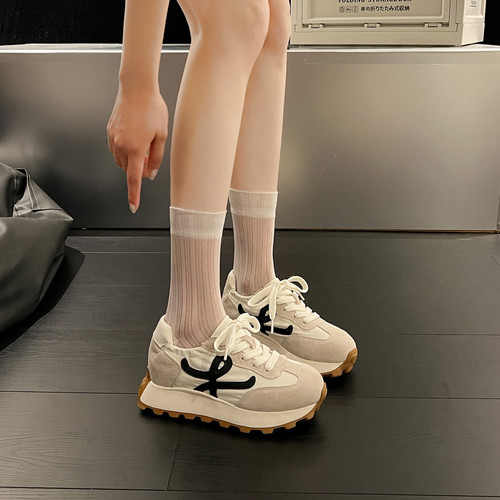 隐形增高7CM~夏季德训鞋女不累脚
