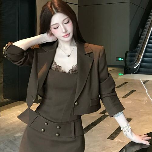 纯欲穿搭套装女秋季御姐轻熟高知西装外套蕾丝包臀连衣短裙子