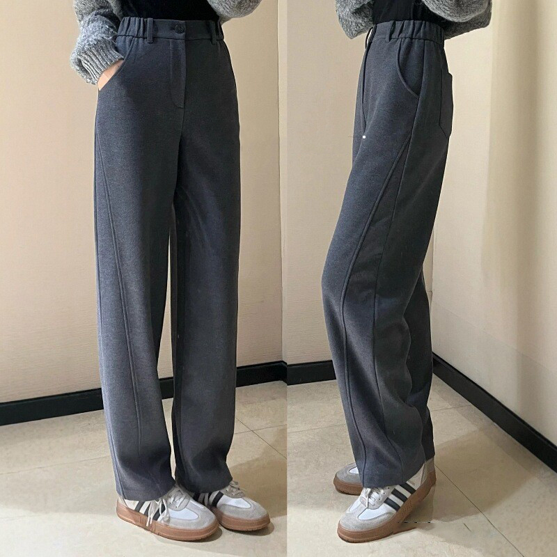 商场同款女装2025秋冬新款时尚百搭松紧腰植绒直筒加厚弯刀休闲裤 商场同款女装2025秋冬新款时尚百搭松紧腰植绒直筒加厚弯刀休闲裤