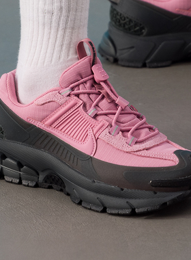 正品耐克NIKE ZOOM VOMERO ROAM缓震透气女休闲跑步鞋HQ2181-003