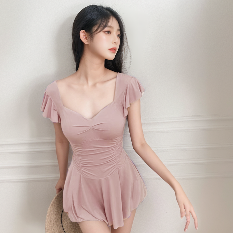 连体泳衣女新款法式气质吊带连衣裙式遮肚显瘦小众设计感度假泳装