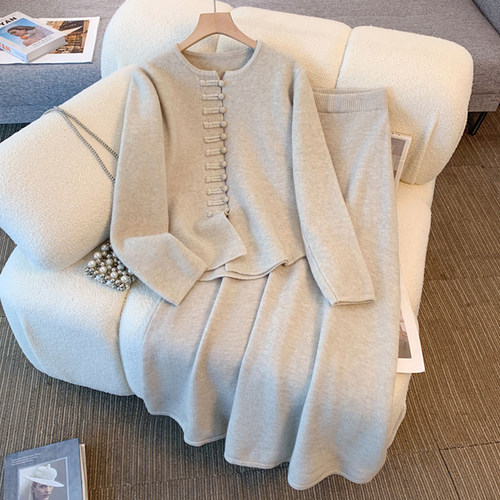 潮萱中年妈妈时尚针织上衣半身裙