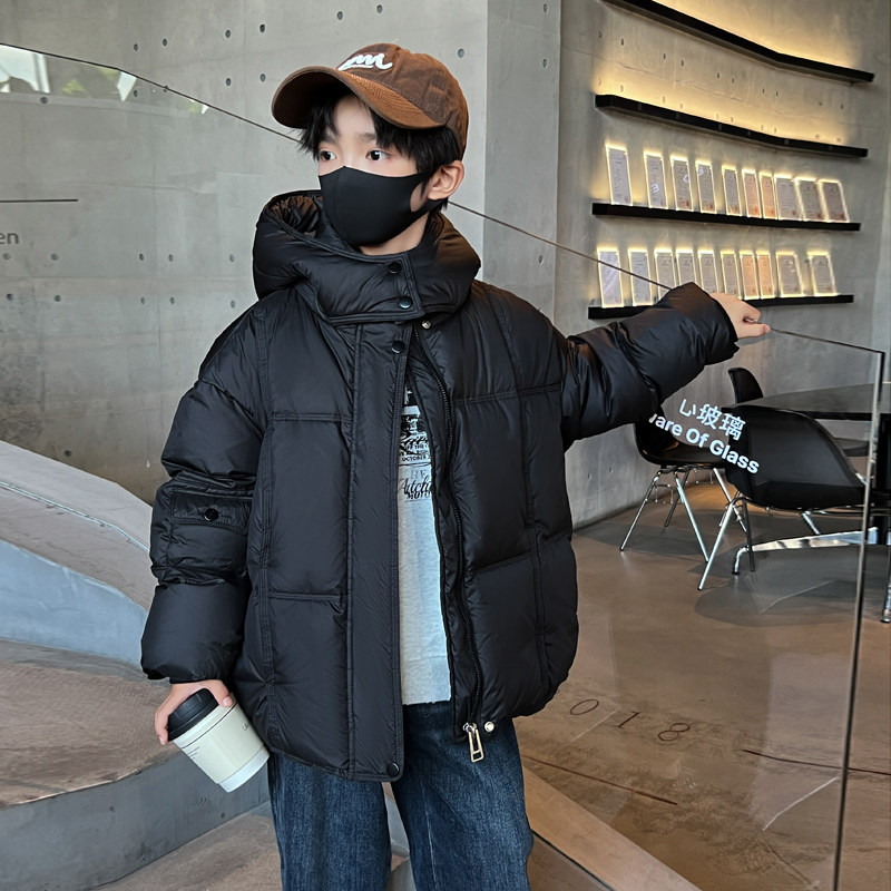 男童轻薄羽绒服2024新款