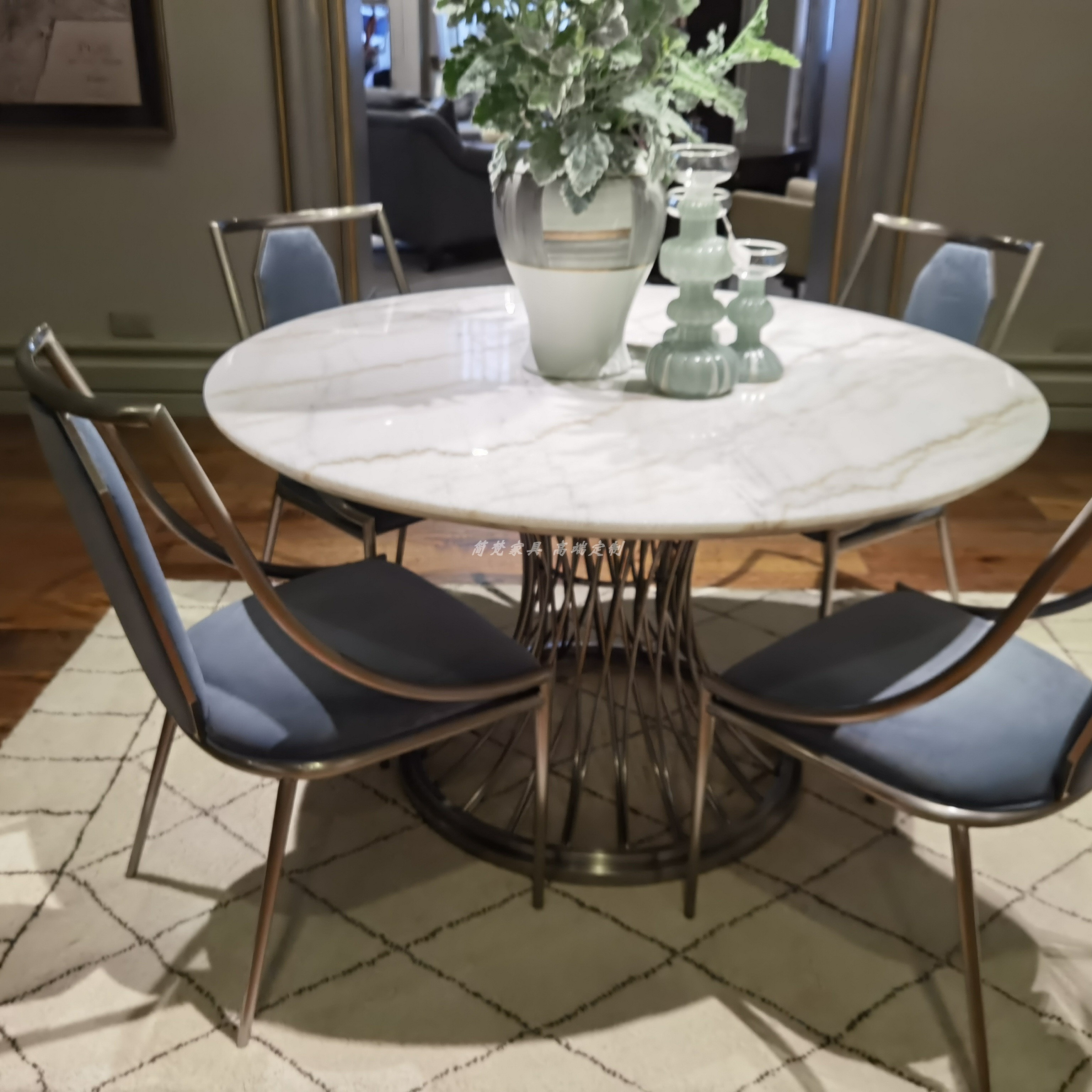 美式art家具美家斯卡拉餐桌 美式轻奢金属不锈钢大理石圆形定制