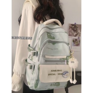 书包女生初中学生背包女大容量减负护脊简约百搭双肩包