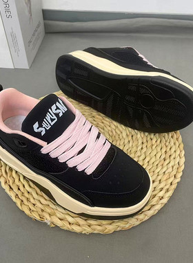 港风运动鞋女黑色百搭学生多巴胺2025秋冬新款加绒德训跑步棉鞋男