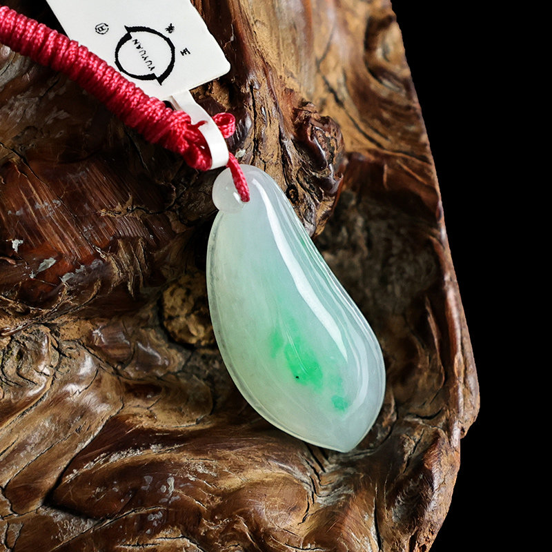 玉缘扬州玉器厂天然A货缅甸翡翠硕果累累吊坠冰糯种保真玉质细腻
