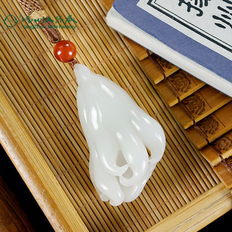 玉缘天然和田玉新疆白玉山料佛手挂件吊坠油润细腻结构少送礼收藏