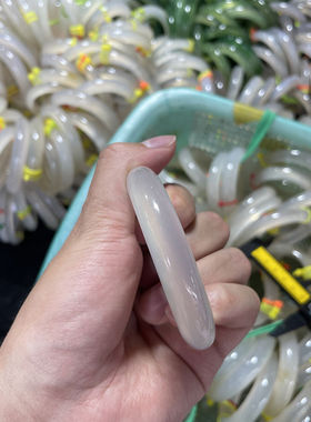 浅香槟金玛瑙手镯马料玉髓纯天然玉石河南南阳石佛寺玉器批发市场