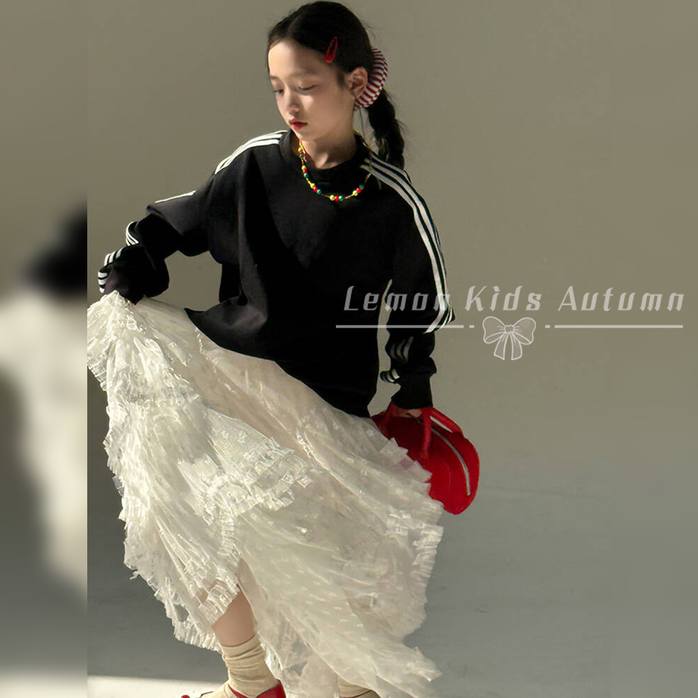 女童装卫衣黑色侧边白条运动长袖