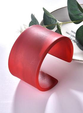 新款流行minimalist exaggeration 宽边花纹女brlet 手饰brlet 镯