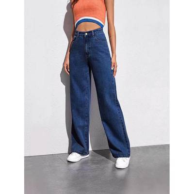 straight fit, versatile, retro American style, with good