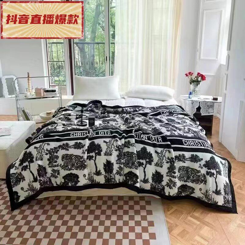 办公室沙发午睡毯盖毯法兰绒毛毯轻奢国潮水墨画毯子