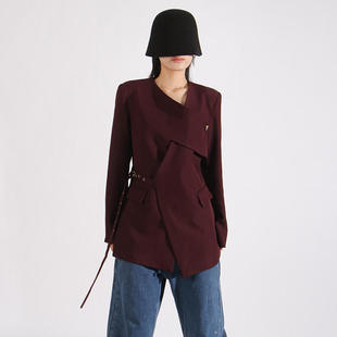 外套女潮 小众交叉设计收腰绑带西装 新款 安哥拉红复古西服2025秋季