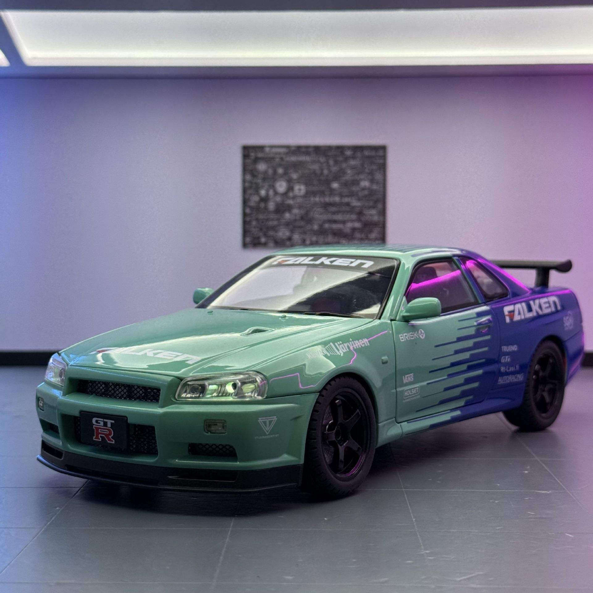 新款 金立方1比18拉花版GTR34合金跑车模型摆件声光儿童玩具车