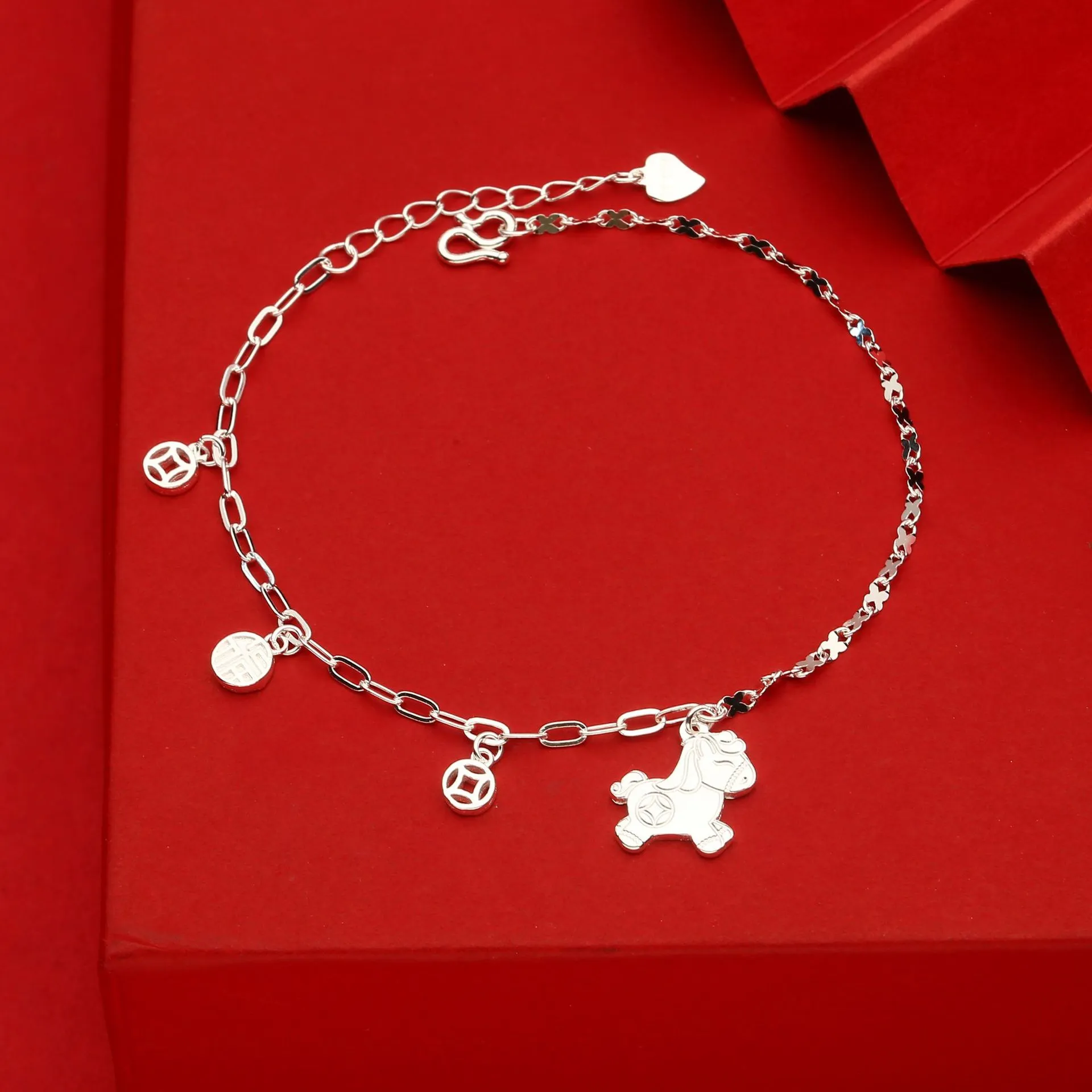 8121号足银999.9碎冰金钱木马手链新款足银祥云手链引流直播爆款