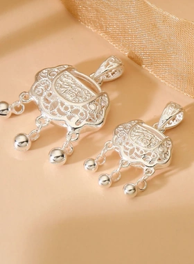 8492号足银999镂空包包福字带铃铛大小锁吊坠花丝锁包直播爆款