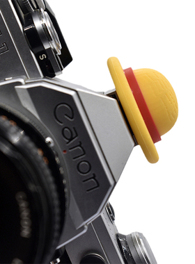 黄色帽子卡通热靴盖相机闪光灯座保护噶防尘装饰立体热靴座包釉