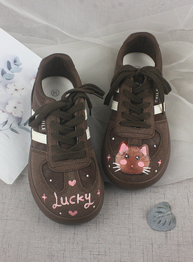 手绘红色德训鞋女平底轻便2025新款小众设计感原创不撞款软底休闲